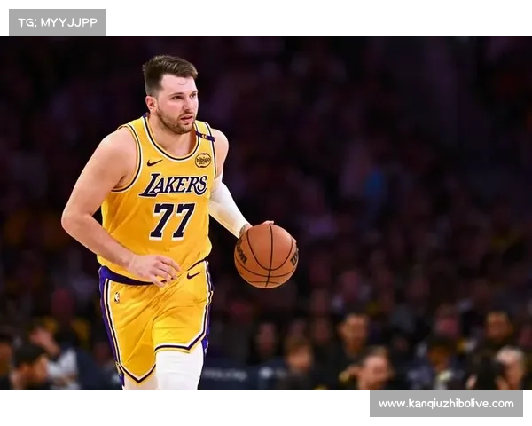 东契奇、里夫斯双双缺阵开拓者，湖人三核缺席迎考验